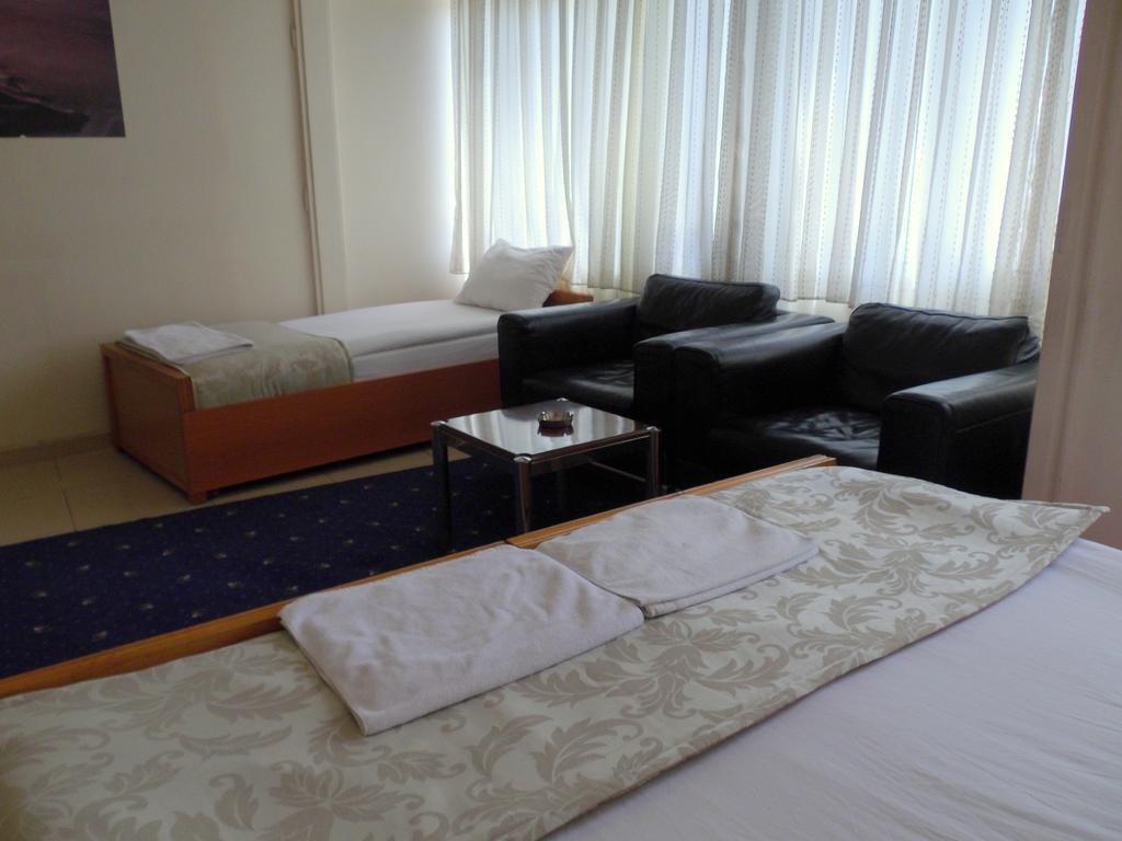 Caylan Hotel 伊兹密尔 客房 照片