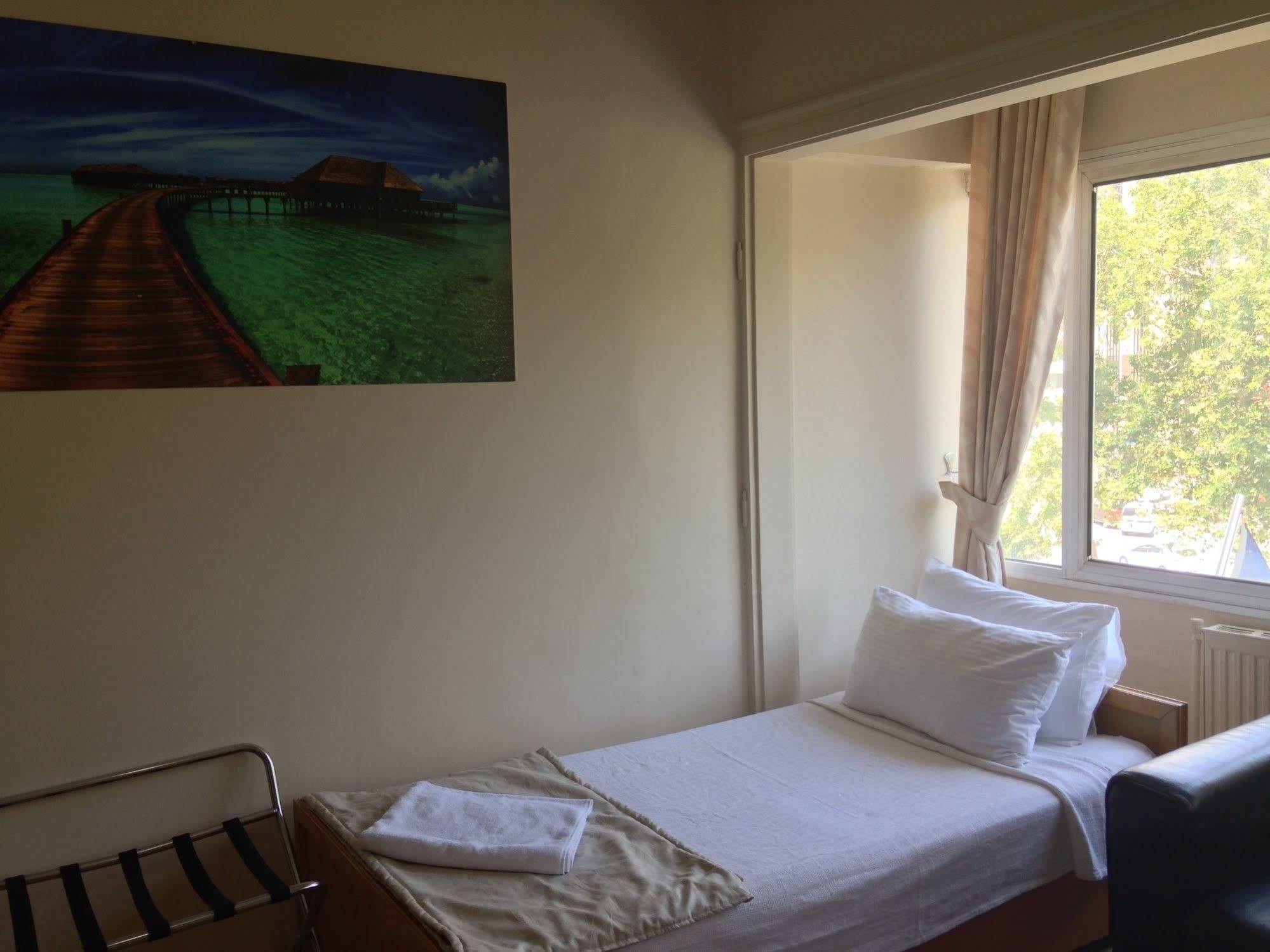 Caylan Hotel 伊兹密尔 外观 照片
